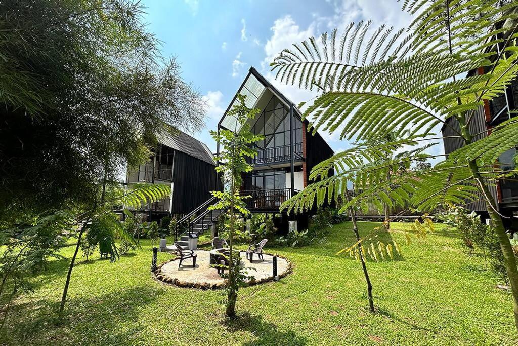 Bango Cabins Loft-2 Rooms Puncak Exterior photo